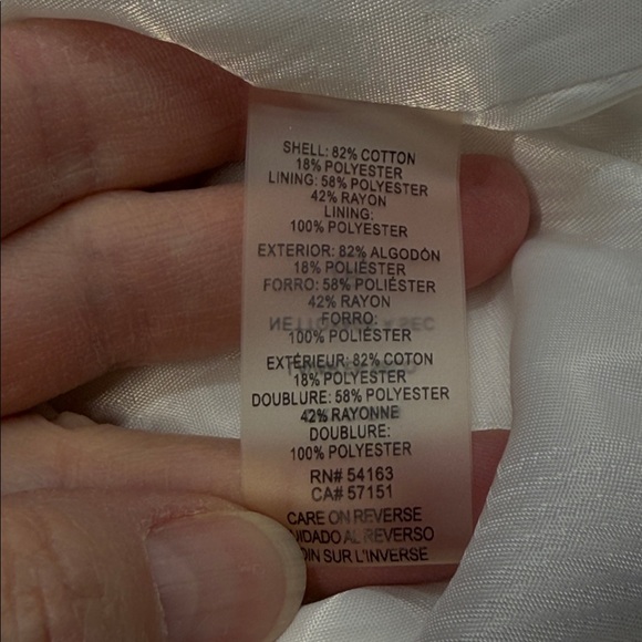 Karl Lagerfeld Paris White Black Colorblocked Tweed Chain Cropped Zip Up Blazer - Picture 10 of 11